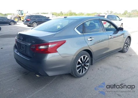 2018 Nissan Altima 2.5 Sv z USA, uszkodzony, nr VIN 1N4AL3AP1JC213618